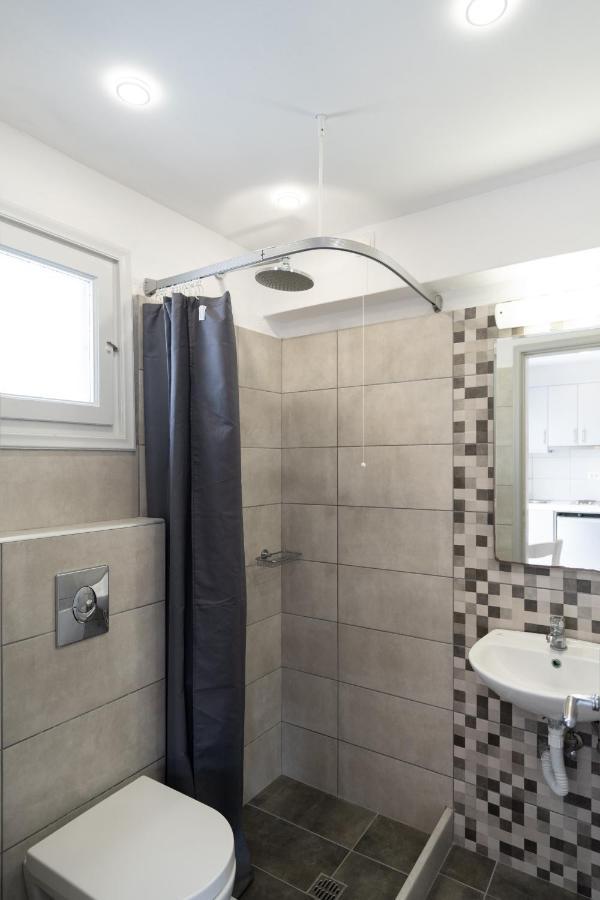 פריבולוס White Lily Suites & Lofts - Adults Only 16 Plus מראה חיצוני תמונה