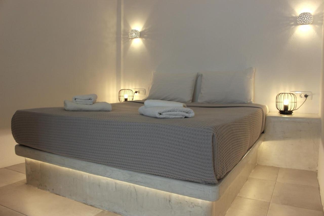 פריבולוס White Lily Suites & Lofts - Adults Only 16 Plus מראה חיצוני תמונה