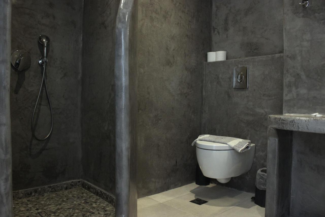 פריבולוס White Lily Suites & Lofts - Adults Only 16 Plus מראה חיצוני תמונה