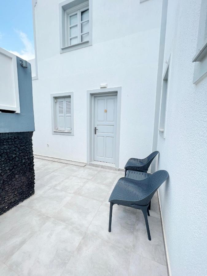 פריבולוס White Lily Suites & Lofts - Adults Only 16 Plus מראה חיצוני תמונה